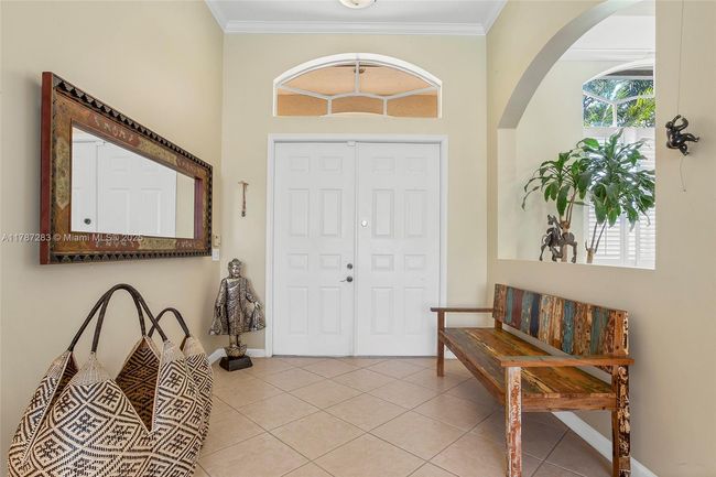 3848 Oak Ridge Cir, House other with 4 bedrooms, 3 bathrooms and null parking in Weston FL | Image 14