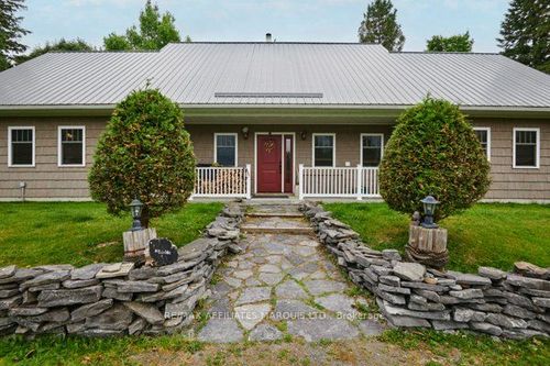 20158 Celtic Lane W, South Glengarry, ON, K0C1N0 | Card Image