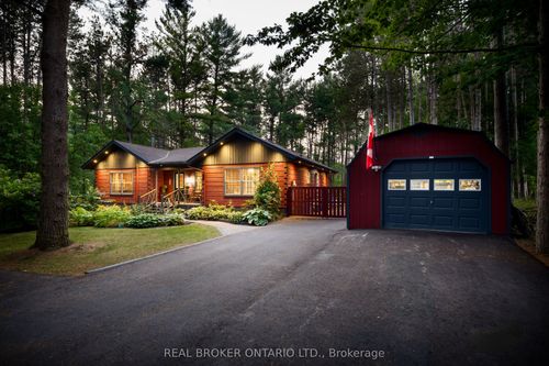 25 Sumac Rd, Blackstock, ON, L0B1B0 | Card Image