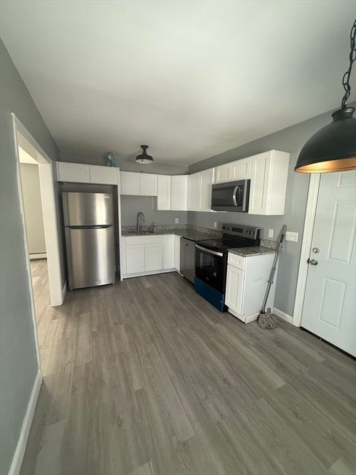 2-426 Washinton St, Taunton, MA, 02780 | Card Image