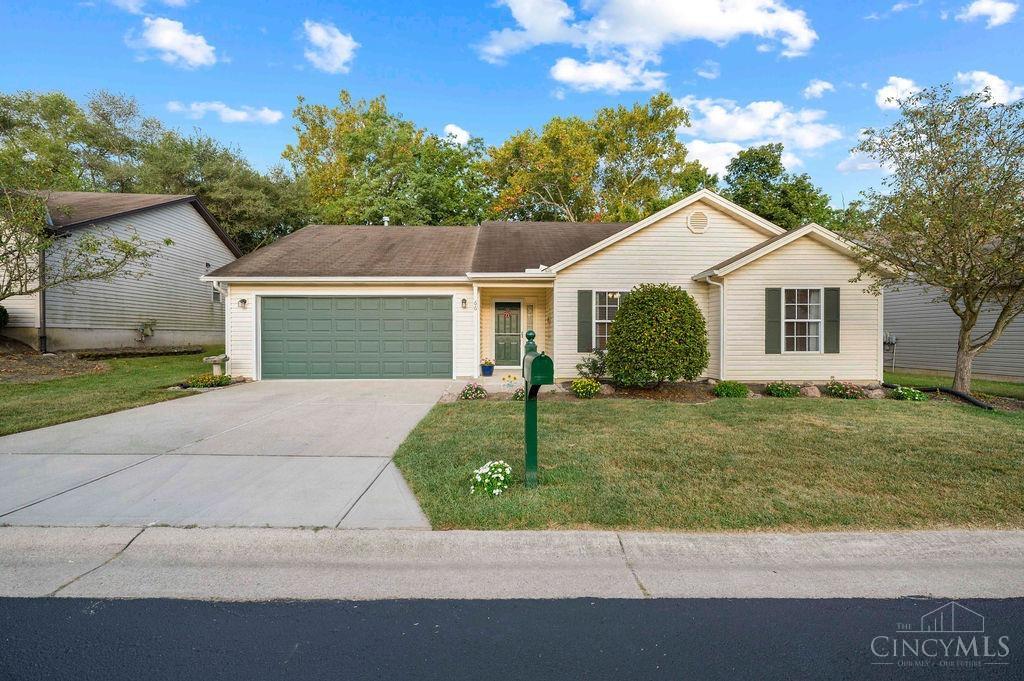 Persimmon Dr, Hamilton, OH 45013