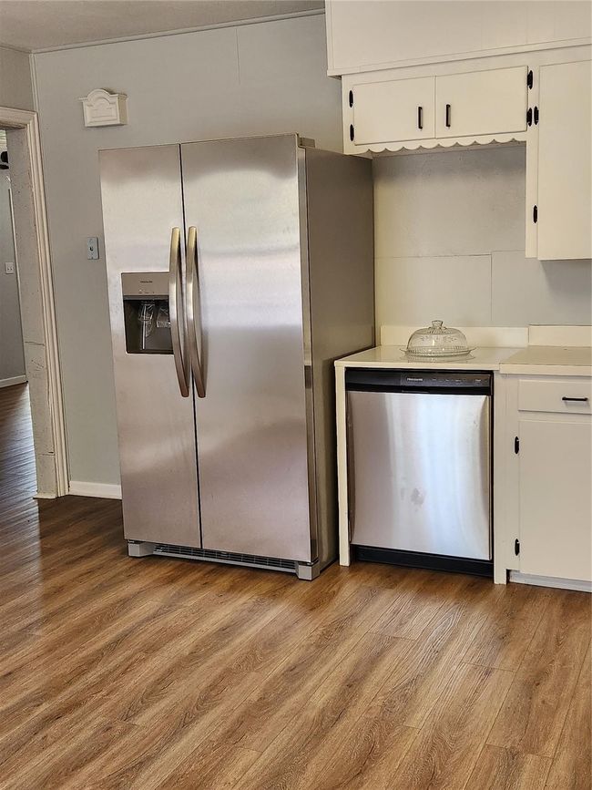 102 King Ave, House other with 3 bedrooms, 2 bathrooms and null parking in Howe TX | Image 10