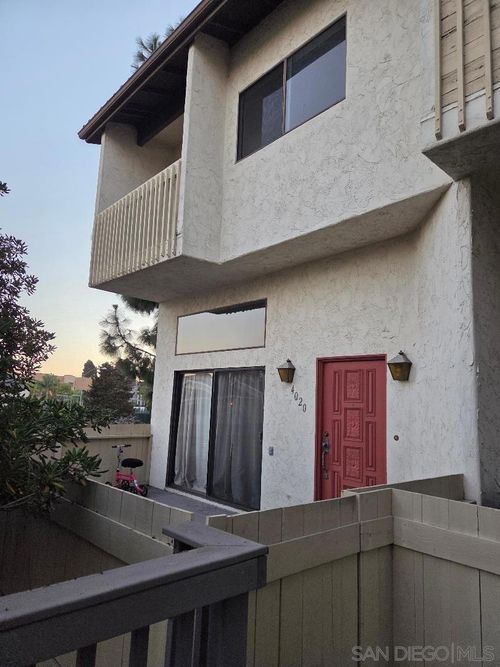 4020 La Jolla Village Dr, La Jolla, CA, 92037-1427 | Card Image