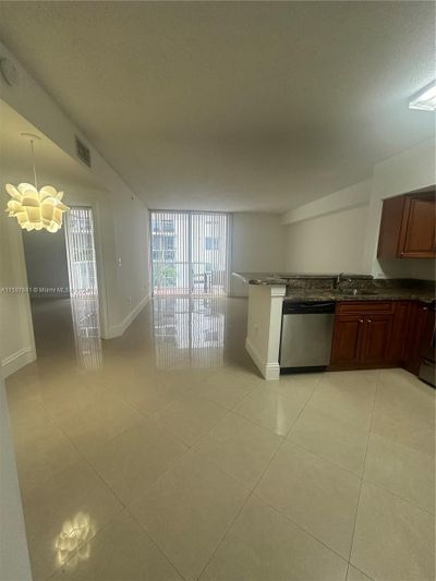 505 - 5085 Nw 7th St, Condo with 1 bedrooms, 1 bathrooms and null parking in Miami FL | Image 1