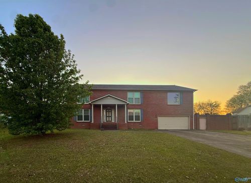 9608 Se Waldrop Drive Se, Huntsville, AL, 35803 | Card Image