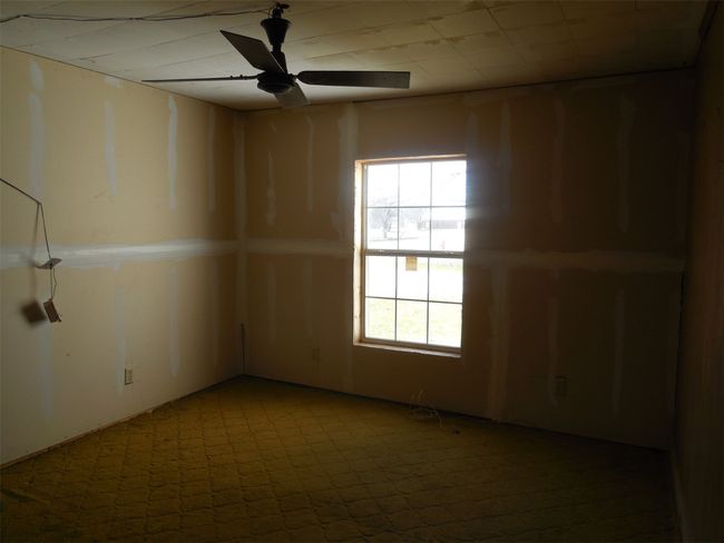 300 N Pecan St, House other with 5 bedrooms, 2 bathrooms and null parking in Ranger TX | Image 18