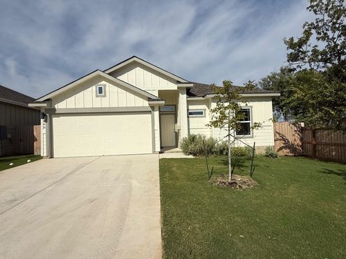 848 Driftwood Ln, Cottonwood Shores, TX, 78657-9448 | Card Image