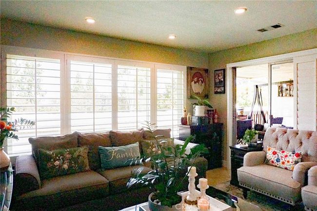 35 - 23215 Caminito Andreta, Condo with 2 bedrooms, 2 bathrooms and 2 parking in Laguna Hills CA | Image 14