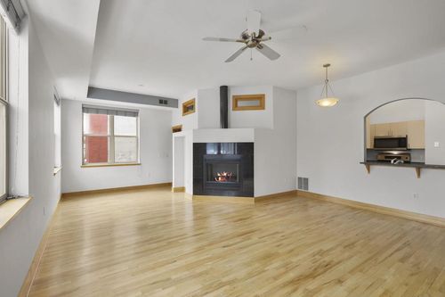 204-1150 Williamson St, Madison, WI, 53703-4812 | Card Image