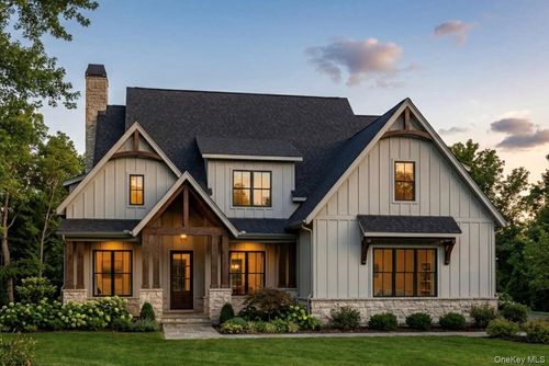 7 Bear Hollow Lane, Hyde Park, NY, 12538 | Card Image