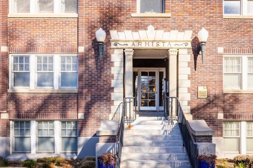 apt-404-555 100, Salt Lake City, UT, 84102-1912 | Card Image