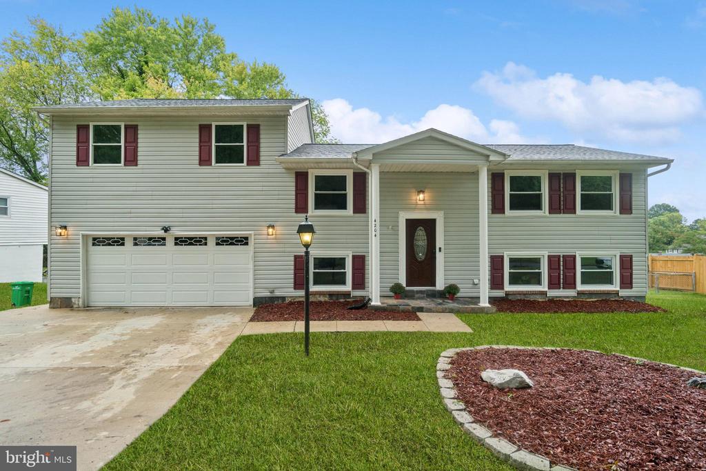 Canyonview Dr, Upper Marlboro, MD 20772