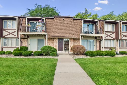 c2-12750 Carriage Ln, Crestwood, IL, 60418-1028 | Card Image