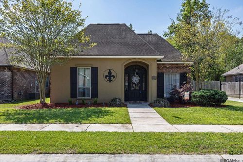17070 Bradford Ave, Greenwell Springs, LA, 70739-5766 | Card Image