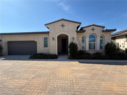 4224 E Sonrisa Privado, Ontario, CA, 91761-2736 | Card Image