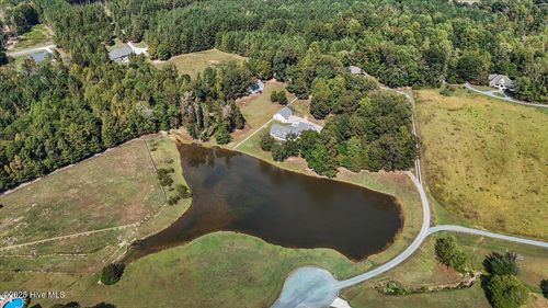 194 Fawns Rest Rd, Siler City, NC, 27344-9429 | Card Image