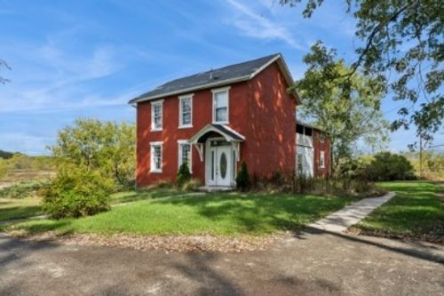 8113 State Route 22, New Alexandria, PA, 15670-3092 | Card Image