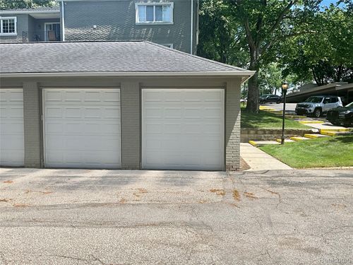 unit-55-1115 N Old Woodward Ave, Birmingham, MI, 48009-5438 | Card Image