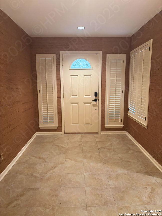 5837 Northgap St, House other with 4 bedrooms, 3 bathrooms and null parking in Windcrest TX | Image 5