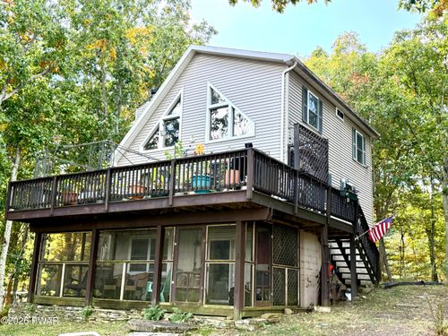 152 Robin Way, Lackawaxen, PA, 18435 | Card Image