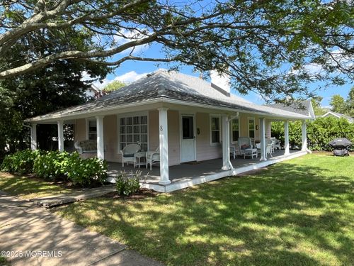 8 2nd Ave, Sea Girt, NJ, 08750-1603 | Card Image