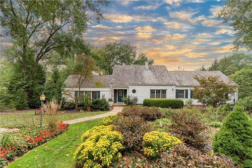 1906 Highgate Rd, Upper St. Clair, PA, 15241-2210 | Card Image