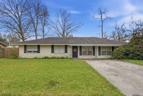 9390 Watson Dr, Denham Springs, LA, 70726-2200 | Card Image