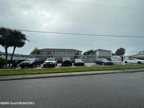 15-160 S Shepard Dr, Cocoa Beach, FL, 32931-3804 | Card Image
