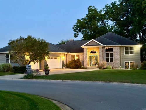 15 Lane 335 Lake James, Angola, IN, 46703-7076 | Card Image