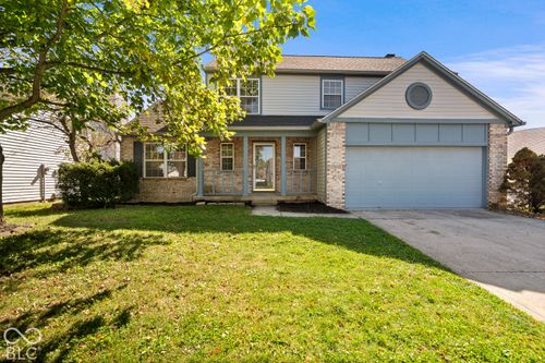19448 Amber Way, Noblesville, IN, 46060-8389 | Card Image