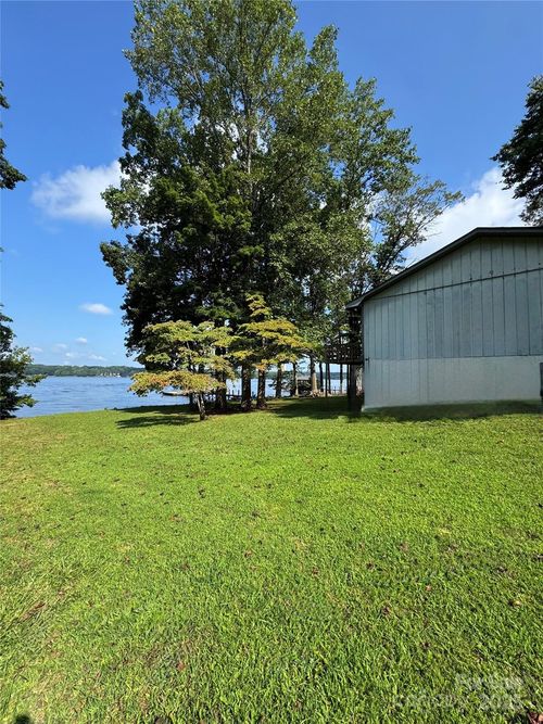 346 Lakeview Shores Loop, Mooresville, NC, 28117-6632 | Card Image