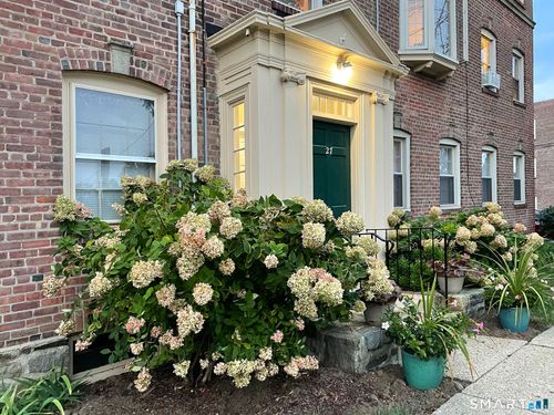 apt-5-27 Nash Ln, Bridgeport, CT, 06605-3463 | Card Image