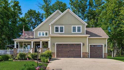 6283 William Ave, Cambridge, OH, 43725-8613 | Card Image
