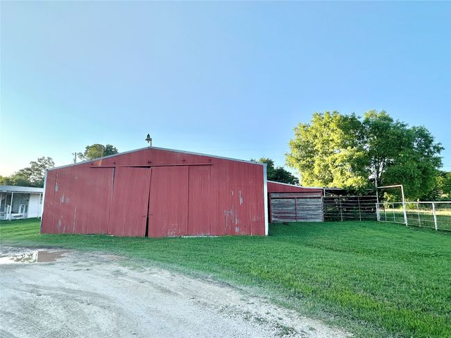 UNIT-14 - 3210 Rural Ranch Rd, Home with 14 bedrooms, 14 bathrooms and 20 parking in Gainesville TX | Image 7