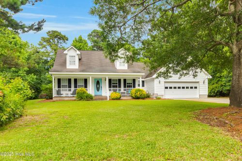 118 Pine Needle Cir, Cape Carteret, NC, 28584-9217 | Card Image