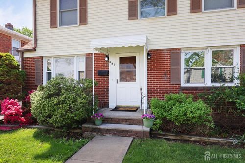 687 Hommann Ave, Perth Amboy, NJ, 08861-2440 | Card Image