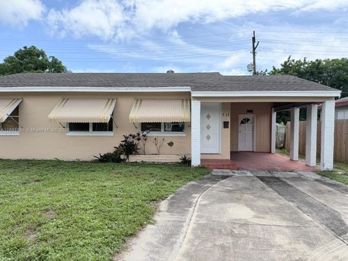 936 45th St, West Palm Beach, FL, 33407-2414 | Card Image