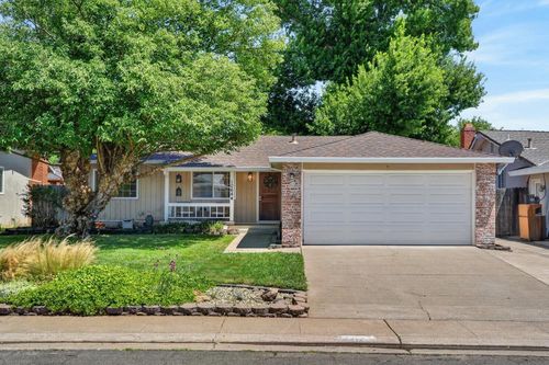 10644 Campana Way, Rancho Cordova, CA, 95670 | Card Image