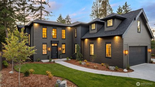 601 Chris David Dr, Steilacoom, WA, 98388-3009 | Card Image