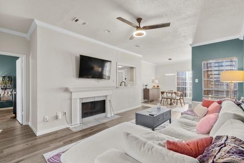 111-3550 Country Square Dr, Carrollton, TX, 75006-6725 | Card Image