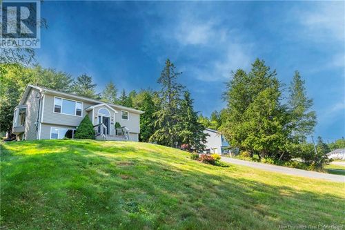 11 Whitehorse Dr, Quispamsis, NB, E2E6C1 | Card Image