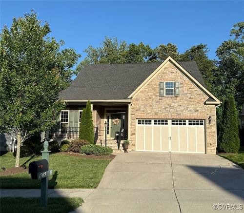 17419 Great Falls Cir, Moseley, VA, 23120-1800 | Card Image