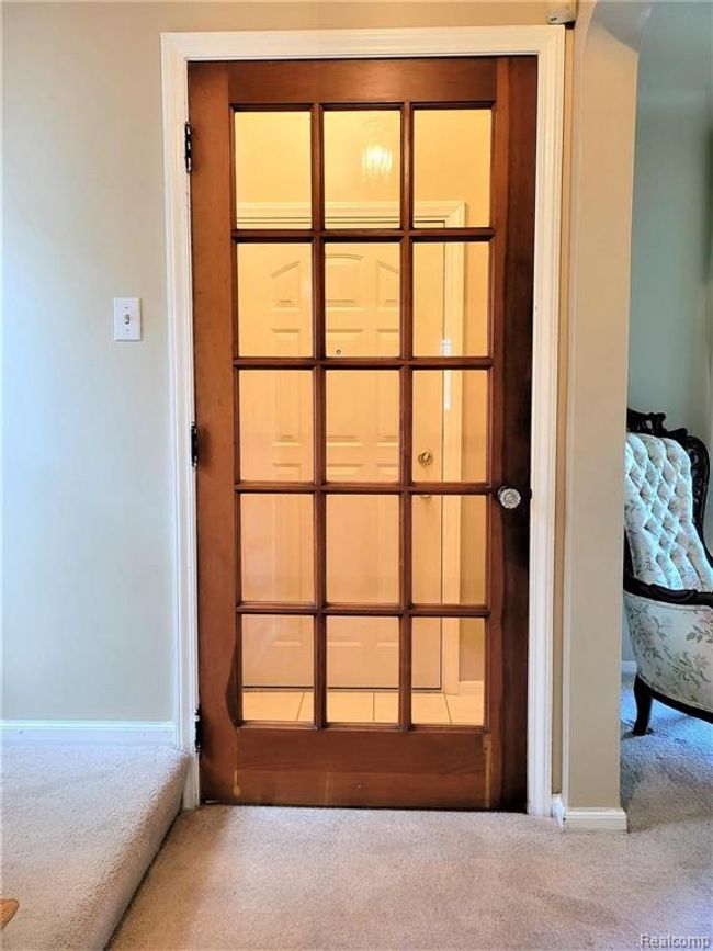 8834 Littlefield - Vestibule with french door | Image 3