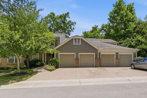 304-2133 Clareglen Drive, Crescent Springs, KY, 41017 | Card Image