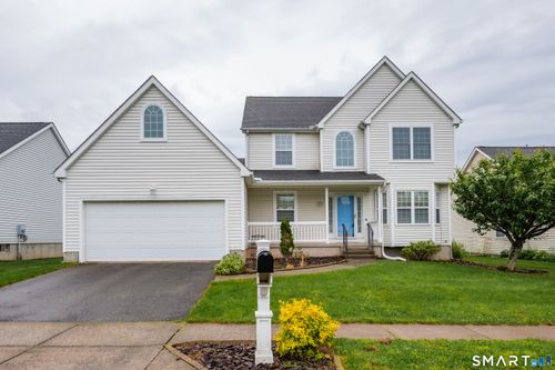 26 Greenview Ter, Middletown, CT, 06457-8738 | Card Image