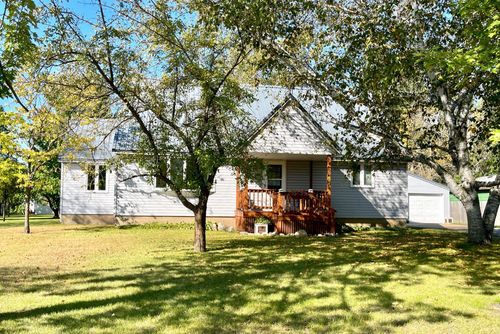 1509 8th St Ne, Staples, MN, 56479-3239 | Card Image