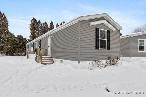 50-1800 Alden Nash Ave Se, Lowell, MI, 49331 | Card Image