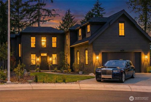 601 Chris David Dr, Steilacoom, WA, 98388-3009 | Card Image