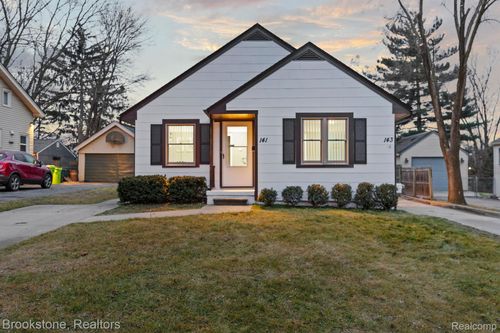 141 Ferndale Ave, Rochester, MI, 48307-1103 | Card Image