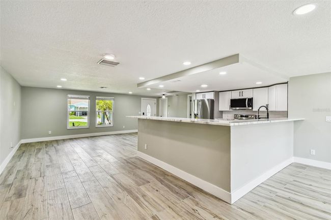 13909 Berkowitz Ave, House other with 3 bedrooms, 2 bathrooms and null parking in Hudson FL | Image 13